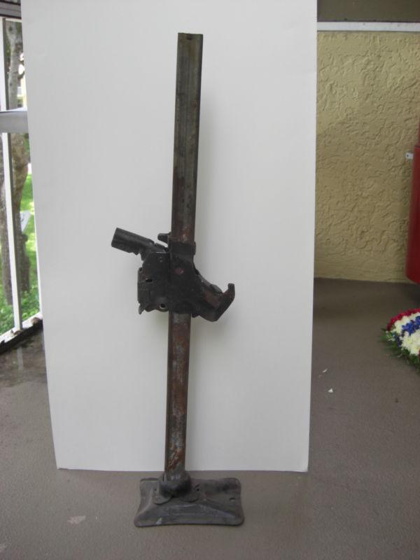 Vintage 1960-80 car / auto lift jack & lug wrench