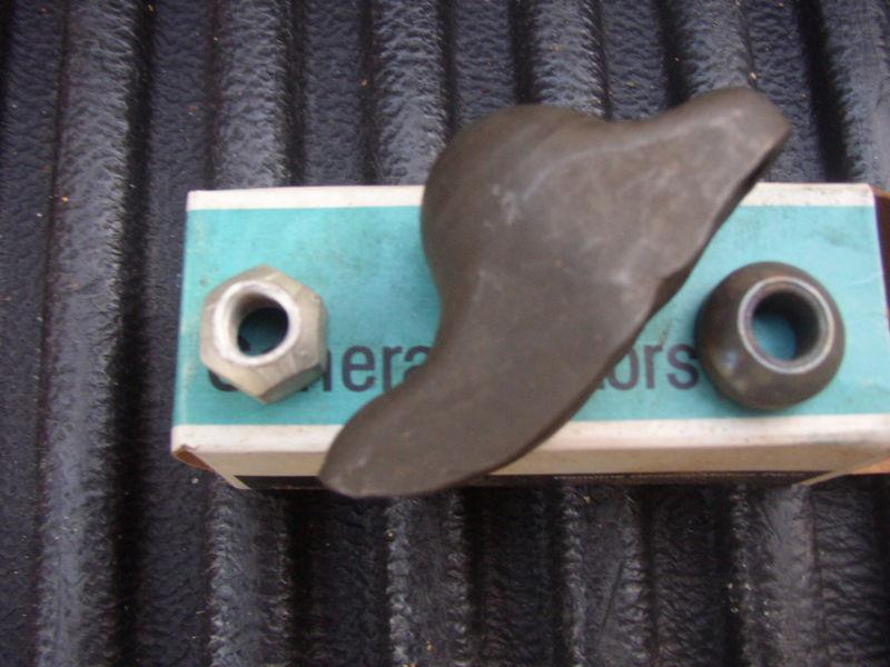 16 n.o.s. gm  camaro corvette impala nova chevelle  rocker arms 3974290