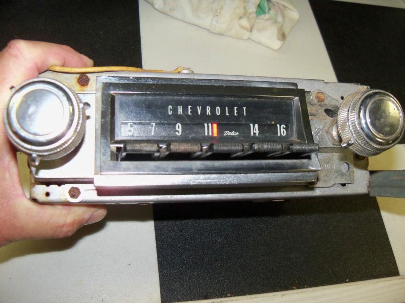 Working original 1967 chevy chevelle  am radio gm delco serviced with knobs