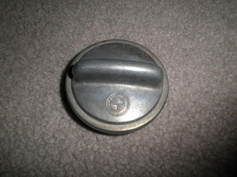 Sell BMW Oil Filler Cap in Phoenix, Arizona, US, for US 12.00