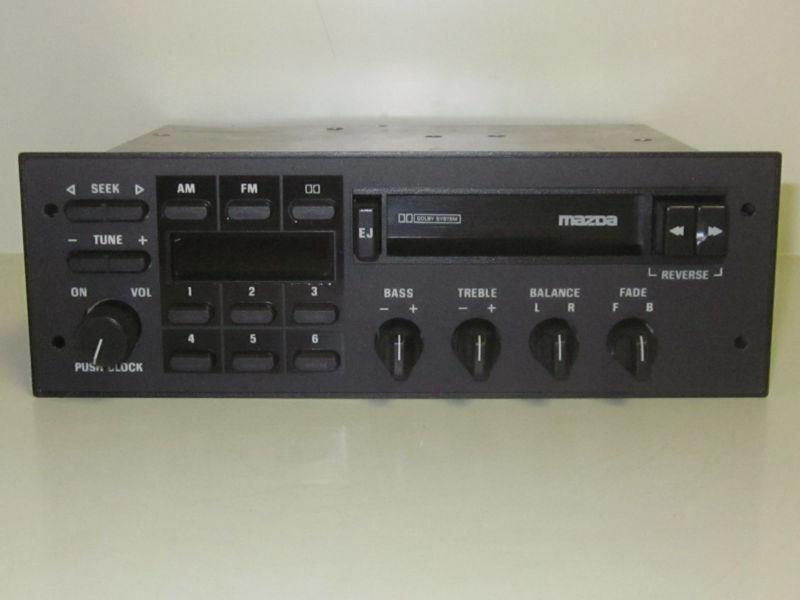 T)early 90's mazda ford ranger bronco truck lincoln stereo radio green display!!