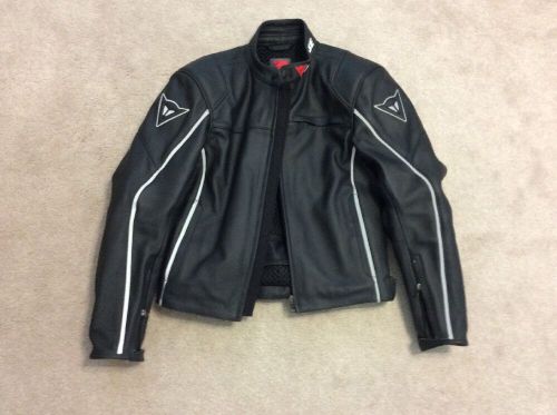 Dainese men's g. sf pelle italian motorcycle leather jacket eu size 48