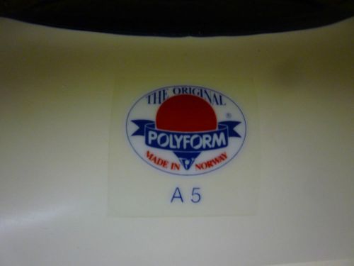 Poly-form a5 white buoy