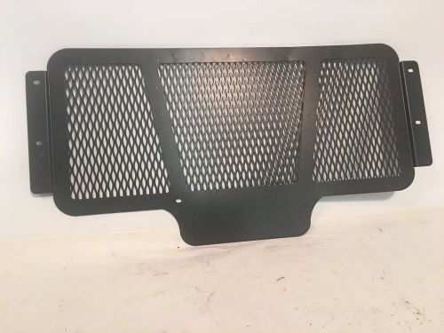 Land rover defender 90/110 wmik wolf metal grill