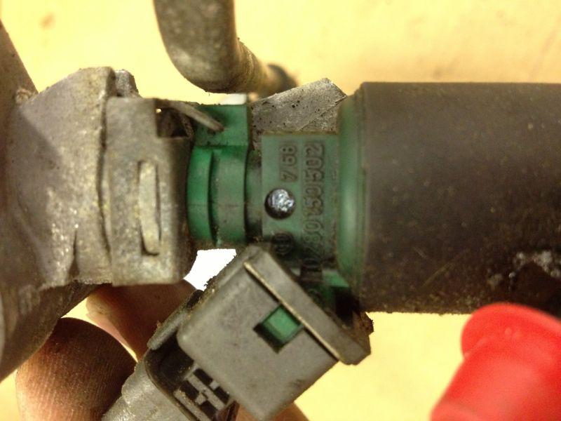 1998 Kia Sportage Fuel Rail With Injectors, US $50.00, image 2