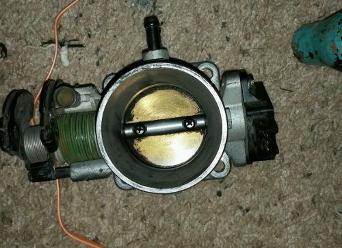 Tiburon 2000 thortlebody