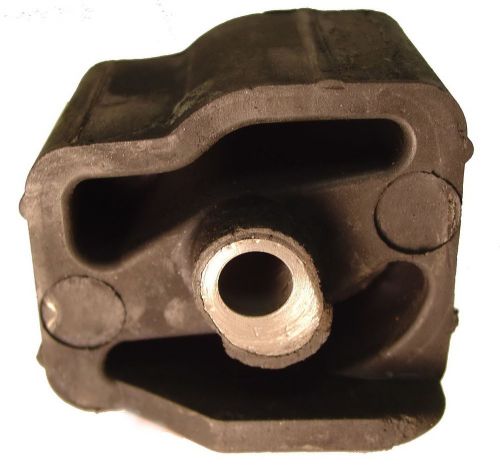 Auto trans mount rear left anchor 3065