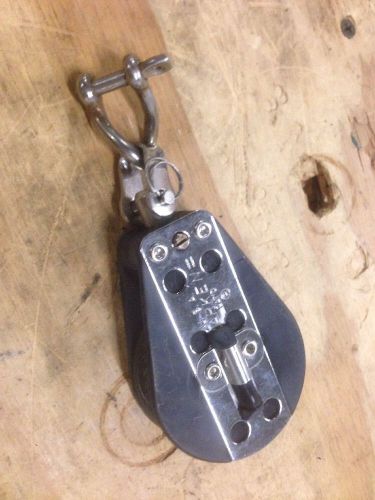 Harken ratchet block little hexaratchet 2" -1/4" black lever clockwise rotation