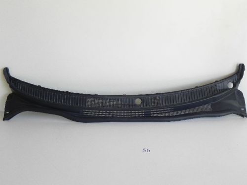 #56 lexus is300 55708-53031 grille cowl top front windshild factory oem original