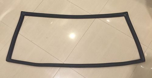 Toyota corolla te27 ke25 levin trueno front windscreen seal rubber w/o chrome