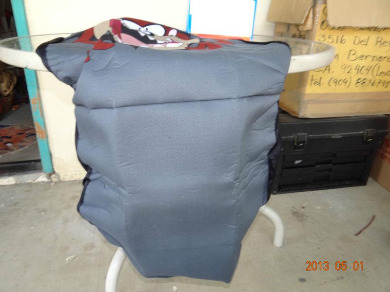Taz Bursting Through Seat Cover #28687-14 Official Licensed Looney Tunes 1 pc, US $18.00, image 3