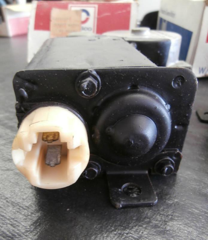 NOS Monte Carlo El Camino Cutlass Regal Riviera Power Window Motors R&L 77 78 79, US $189.00, image 3