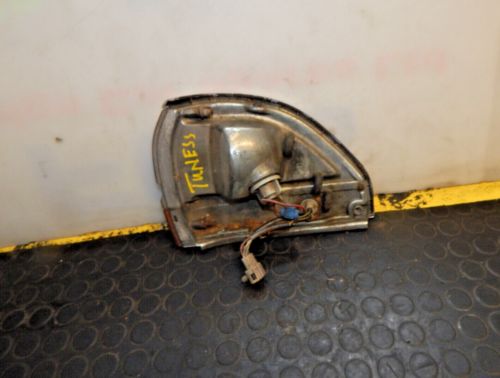 GENUINE 1989-91 TOYOTA TOWNACE CR3 OSF DRIVER SIDE RIGHT FRONT INDICATOR LIGHT, US $, image 8