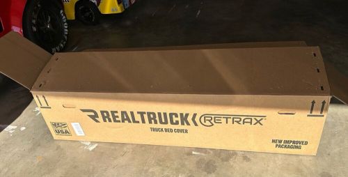 Retrax pro xr mx 2024 gmc carbon pro roller bed cover 2 keys 69.3 bed 5&#039; 8&#034;