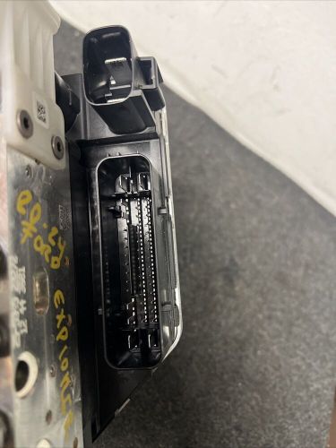 2020-2024 LINCOLN CORSAIR ABS ANTI LOCK BRAKE PUMP MODULE W/ RESERVOIR OEM, US $225.00, image 2