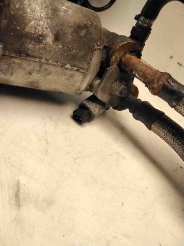 1994 bmw 840i oil filter housing