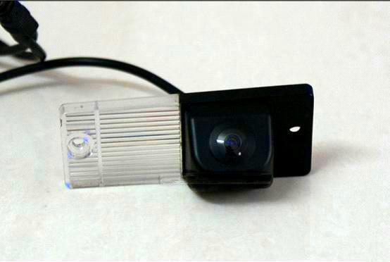 Famous brand cmos car rear view reverse backup camera for 10-11kia sportage