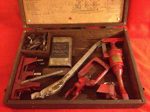 Ford valve tool set, number tcm 100, "the hydramek method." circa 1950's,