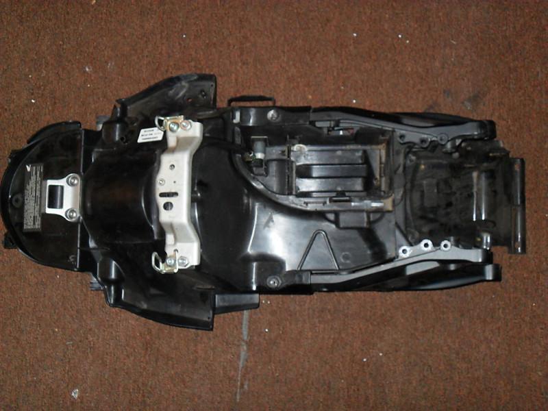 04/05 honda cbr 1000 rr subframe with batery box