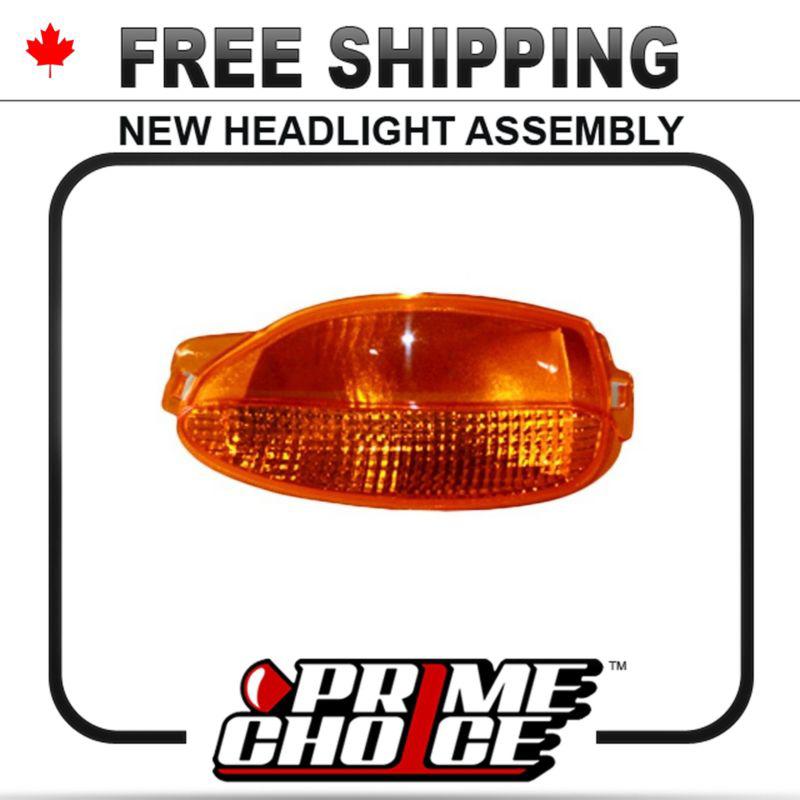 Turn signal light/parking lamp corner assembly for right hand passenger side rh