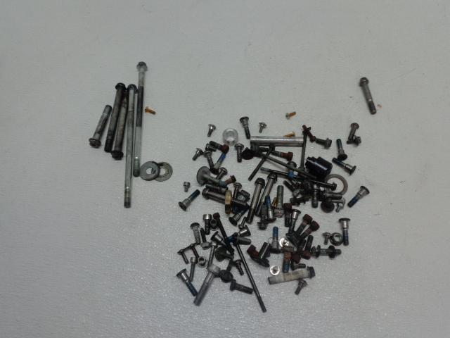 2004 2005 suzuki gsxr 600 750 bolt kit factory bolts oem free shipping z344