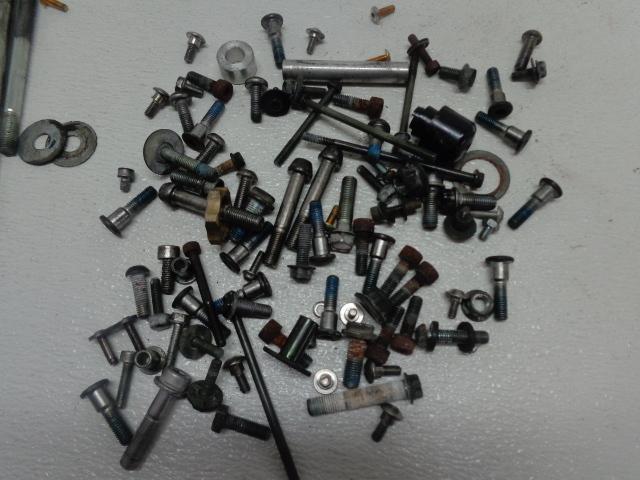 2004 2005 Suzuki GSXR 600 750 Bolt Kit Factory Bolts OEM Free Shipping Z344, US $24.99, image 4