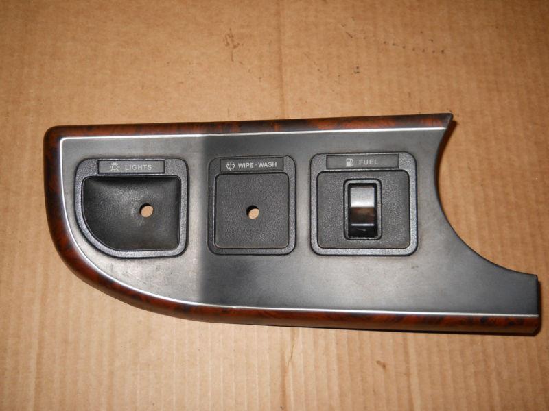 1987-1991 bronco f150 lower left driver side trim bezel lights woodgrain oem