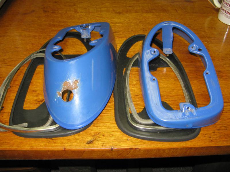 Taillight housings and fender gaskets for '68-70 vw beetle