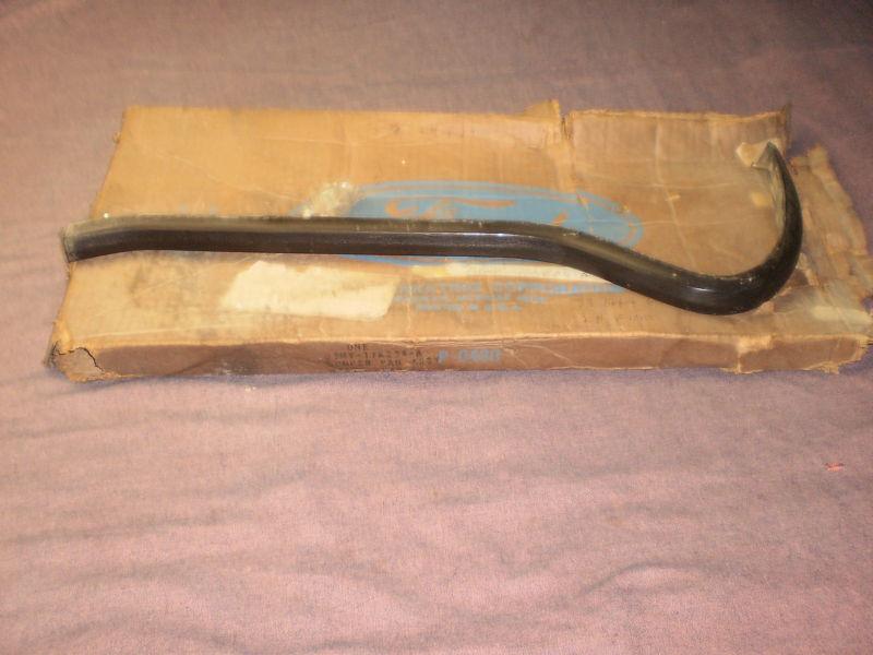 Mercury 73 fullsize front bumper outer pad lh orig. ford nos