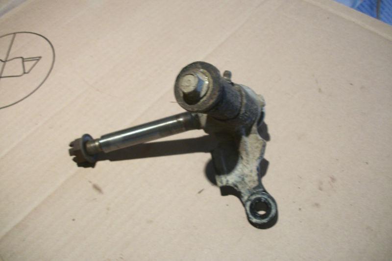 Yamaha moto 4 yfm200 yfm 200 1985 right front axle spindle spindel axel