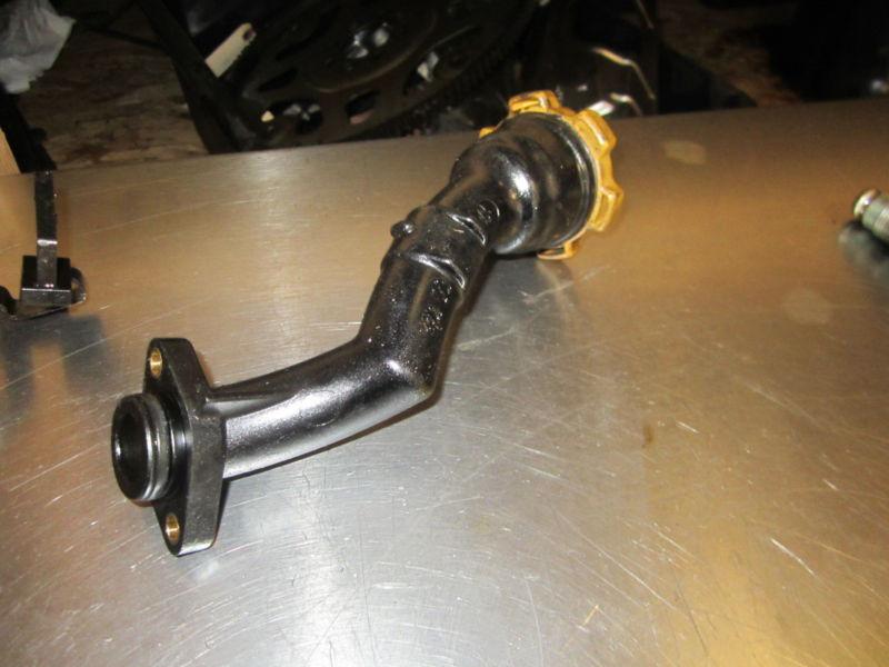 Vv031 oil fill tube 2006 subaru legacy 2.5