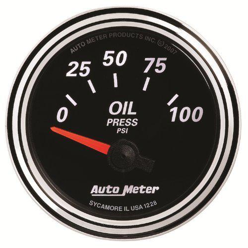 Auto meter designer black 2-1/16in 0-100psi short sweep elec oil pressure gauge