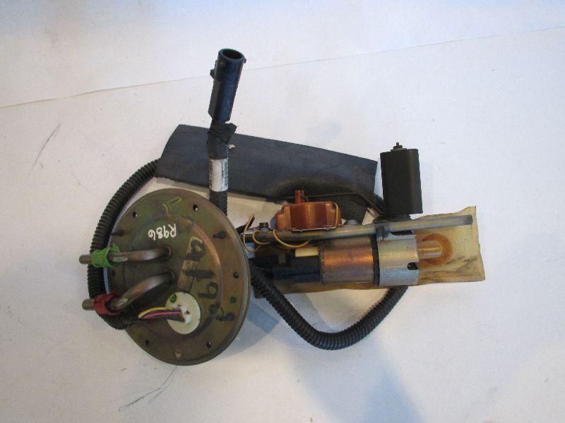 Sell 98 99 00 01 02 MAZDA 626 FUEL PUMP ASSEMBLY 193986 in Mobile