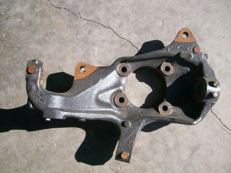 Sell Steering Knuckles From a 2012 GMC 2500HD Truck 4x4 in Orlando