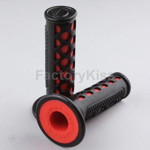 Gau universal motorcycle handlebar hand grips black/red