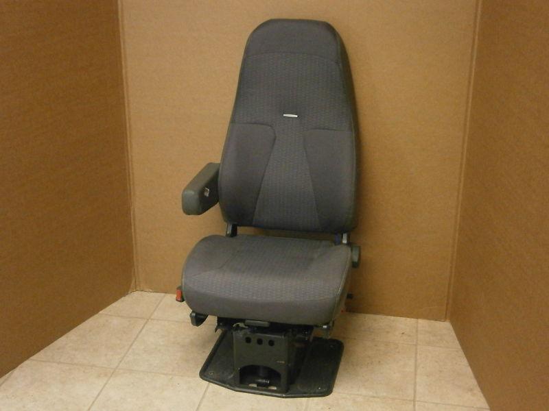 Purchase *NEW TAKEOUT National air ride seat fits many trucks