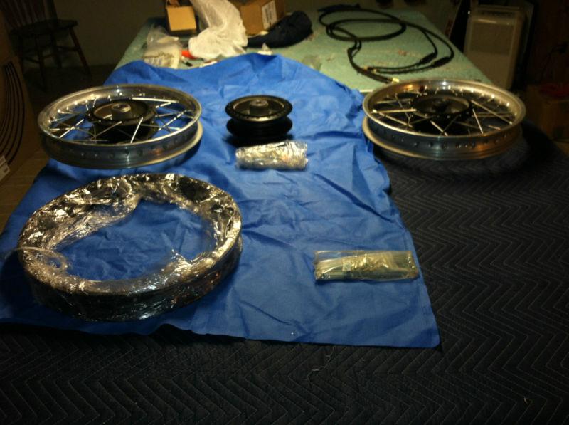 Suzuki RM250/370/400 wheels and parts., US $100.00, image 2