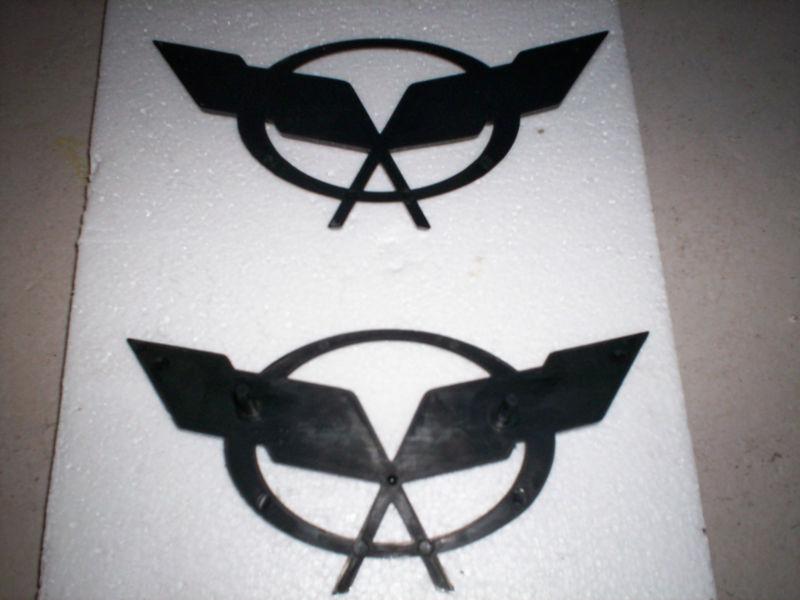 CORVETTE EMBLEMS C5 ....SUPER NICE USED EMBLEMS FRONT AND BACK, US $50.00, image 2