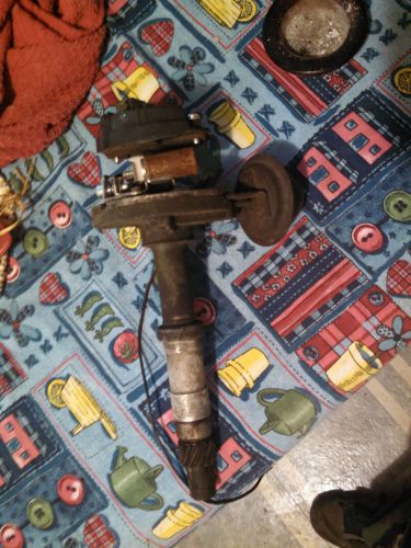 Amc v8 points distributor