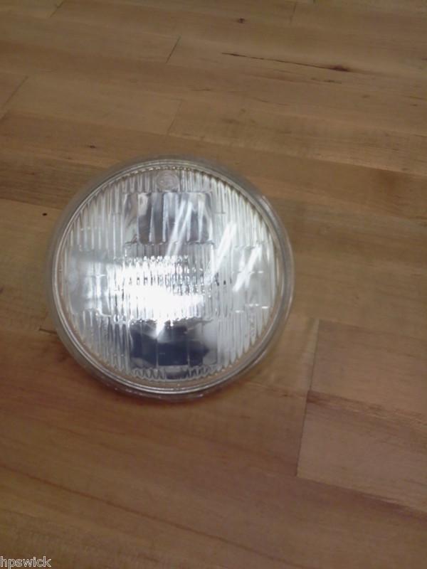 Wagner 4 1/2 clear fluted lens passing spot fog lamp sealed beam for harley 