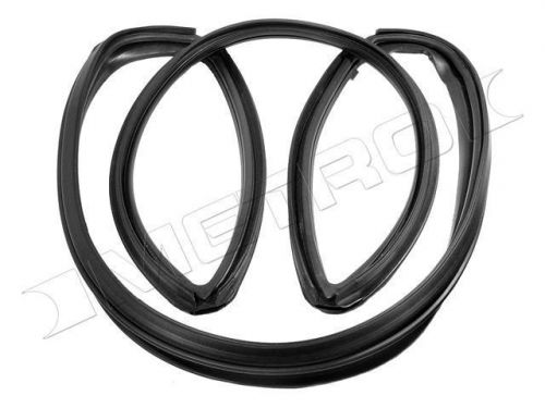 Metro moulded vws 2701 vulcanized windshield seal
