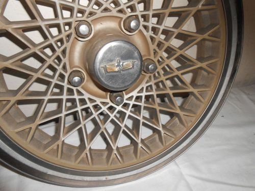 Wire  wheel hub caps 15&#034;  nice shape