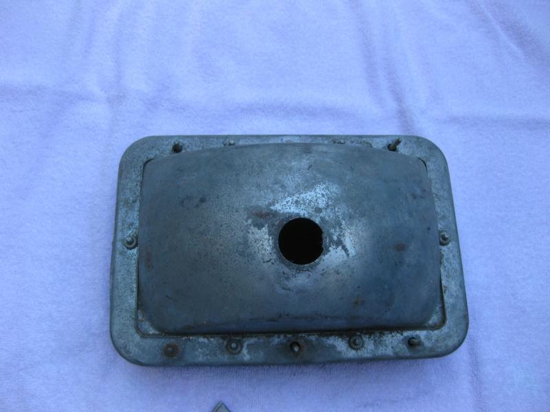 Origional 1967 Ford mustang tail light and 1967 Grill emblem spears, US $20.00, image 2