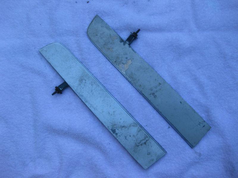 Origional 1967 Ford mustang tail light and 1967 Grill emblem spears, US $20.00, image 5