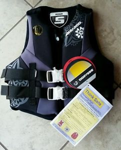 New with tags non current sea-doo women&#039;s freewave pfd life jacket vest pwc
