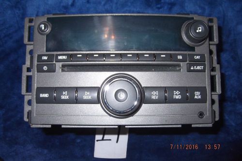 06-08 chevy hhr stereo radio cd player w/ auxiliary aux cord port 15299284 nice