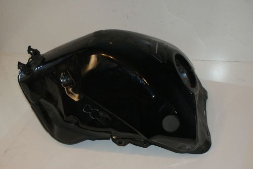 Yamaha yzf1000 r1 fuel gas tank 14b-yk241-00