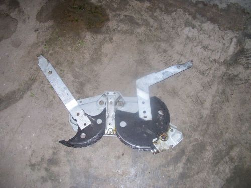 1969-1970 chevrolet impala belair wagon rear tail gate power window regulator