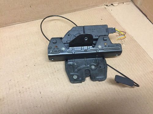 Bmw e53 x5 series trunk lid tailgate lock top mechanism actuator door catch