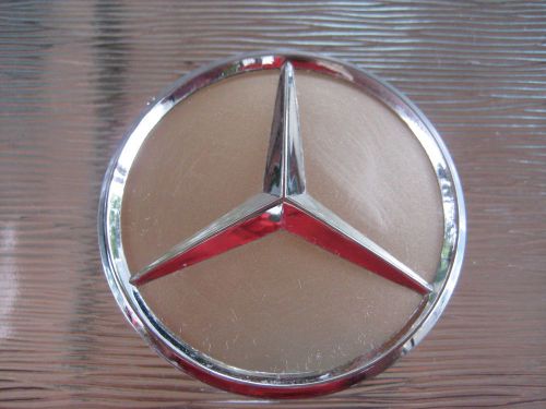 Mercedes benz w107 380 450 sl slc- center wheel cap - 2204000125